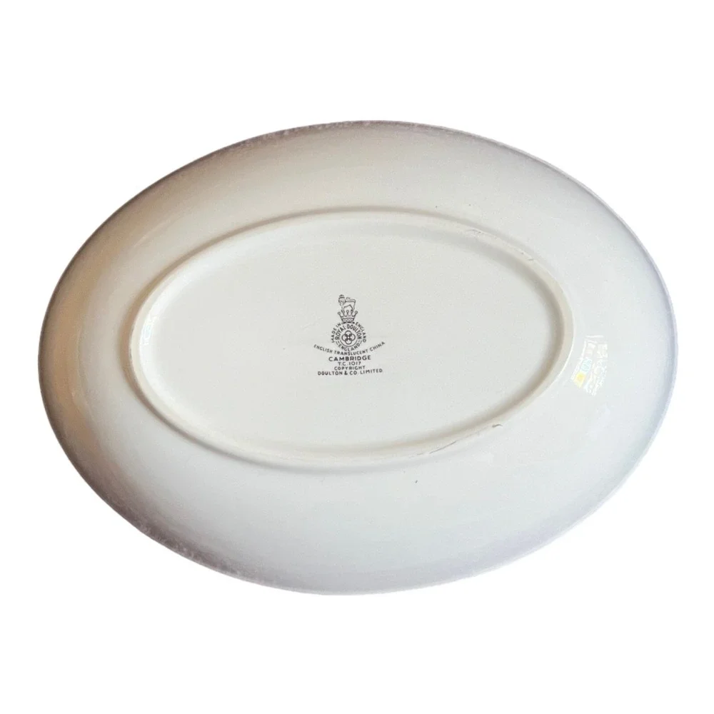 Royal Doulton CAMBRIDGE 9 1/2